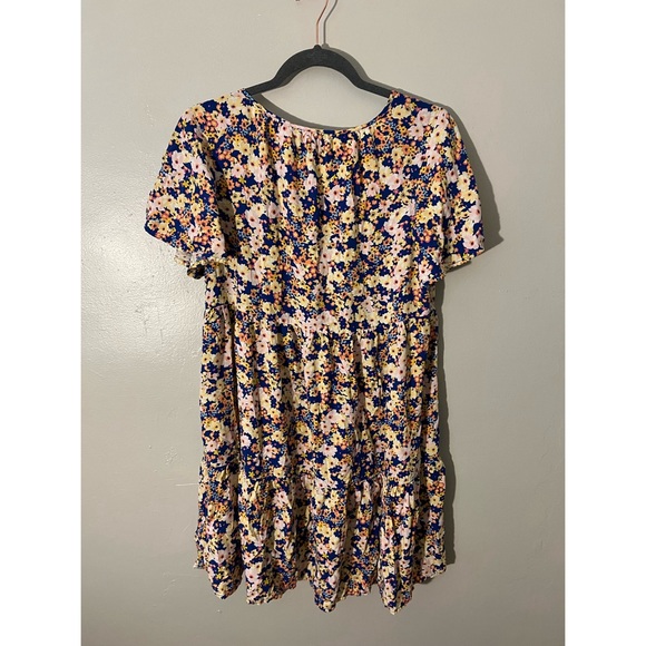 Rachel Zoe Floral Babydoll Dress, Medium - Picture 2 of 4